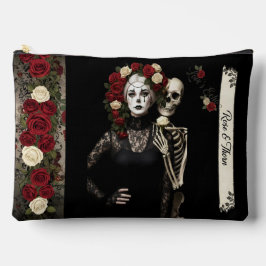 Gothic Rose Queen – Dark Romantic Art with Skeleto アクセサリーポーチ
