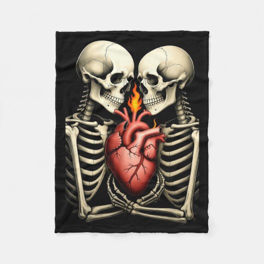 Gothic Skull Couple Flaming Heart Dark Romance Sty フリースブランケット (正面)