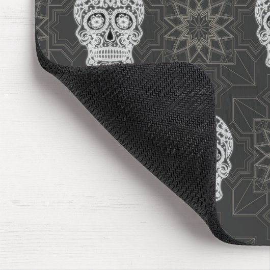 Gothic Sugar Skull and Grey Geometric Pattern マウスパッド (コーナー)