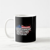 Government Shutdown Veteran  コーヒーマグカップ (左)