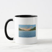 Govt. Free Camp Sites View of Lower Saranac Lake マグカップ (左)