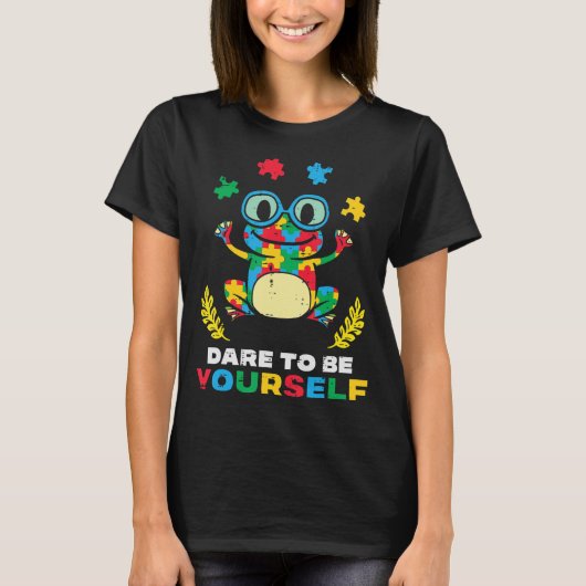 Grab this cute Puzzle Frog Dare To Be Yourself T-S Tシャツ (正面)