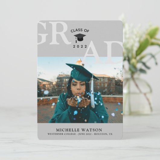 GRADクラスのカスタム写真のモダン卒業 案内状 (スタンド正面)