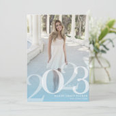 GRAD はっきりした 2023オーバーレイライトブルー卒業 案内状 (スタンド正面)