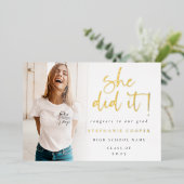 Grad 2025写真彼女はそれを金箔発表した 箔招待状 (立ち正面)