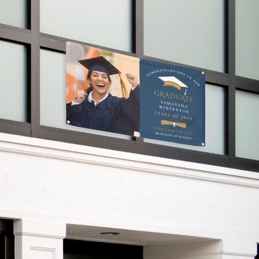 Grad Photo 2025卒業カスタム 横断幕 (ビルの外側)