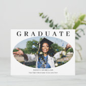 Graduate Oval Modern Photo Graduation 招待状 (スタンド正面)