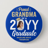 Graduate Photo Proud Grandma Royal Blue and Gold 缶バッジ (正面)
