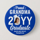 Graduate Photo Proud Grandma Royal Blue and White 缶バッジ (正面)