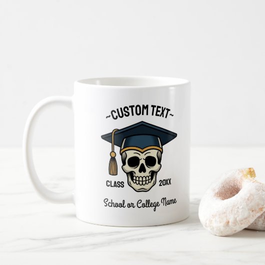 Graduated Skull Custom Name Year School コーヒーマグカップ (ドーナツ)