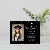 Graduation Announcement Black and Silver Photo 箔シーズンポストカード (立ち正面)