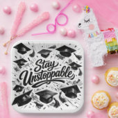 Graduation Caps with Motivational Text ペーパープレート (パーティー)