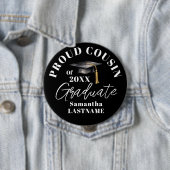 Graduation Commencement Celebration Proud Cousin 缶バッジ (インサイチュ)