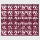 Graduation Congrats Class Year Burgundy Maroon ラッピングペーパー (フラット)