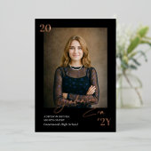 Graduation Era Minimal Graduate Photo Announcement 箔招待状 (立ち正面)