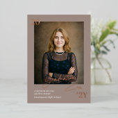 Graduation Era Minimal Graduate Photo Announcement 箔招待状 (立ち正面)