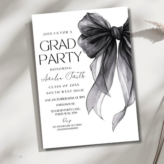 Graduation Party Invitation Black Bow Graduation A 招待状