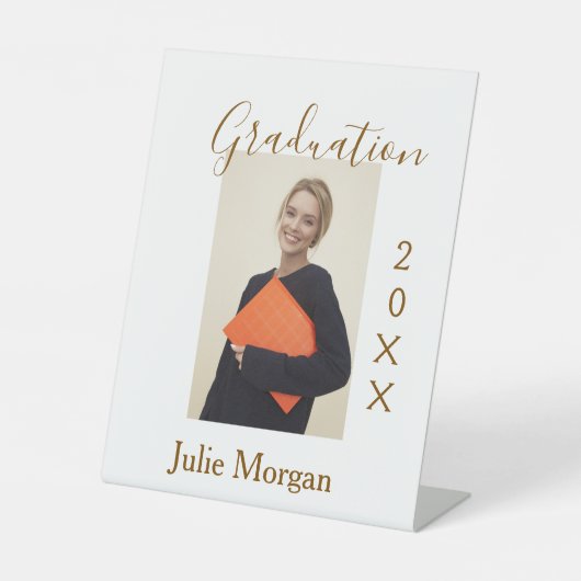 Graduation photo brown golden year 20XX namesimple 台座サイン (正面)