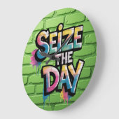 Graffiti Colorful Text Saying Seize The Day ラージ壁時計 (傾斜)