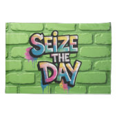 Graffiti Colorful Text Saying Seize The Day 枕カバー (裏面)