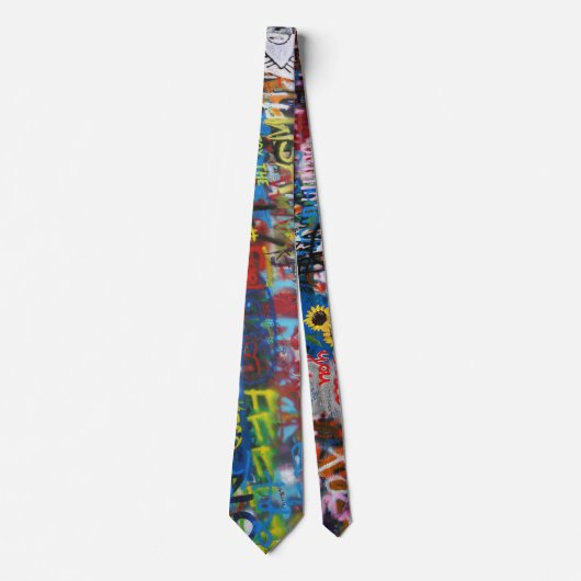Graffiti print teen pattern background ネクタイ (正面)