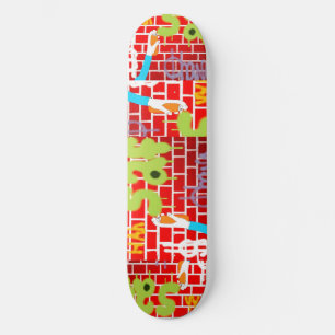 Graffittiの吹き付け塗装のスケートボード スケートボード
