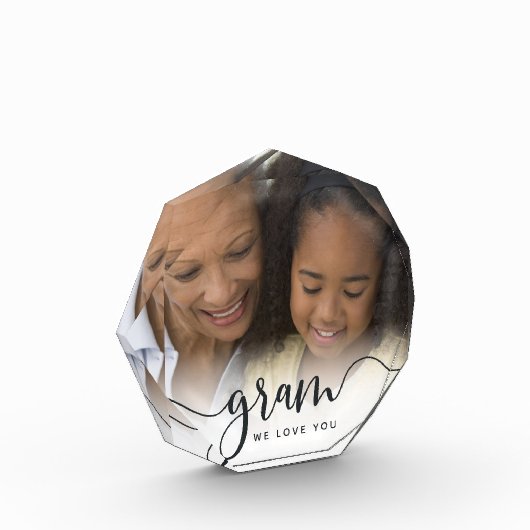 Gram We Love You | おばあちゃんスクリプトオーバーレイ フォトブロック (左)