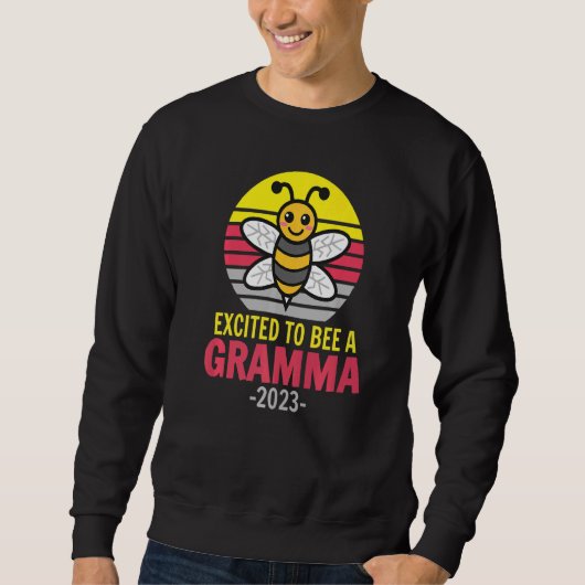 Gramma 2023 Bee Grandma Excited To Be A Gramma スウェットシャツ (正面)
