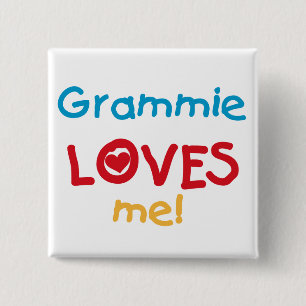 Grammieは私をTシャツおよびギフト愛します 缶バッジ