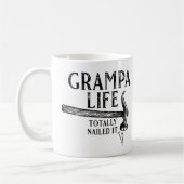 Grampa Life Nailed It! コーヒーマグカップ (左)
