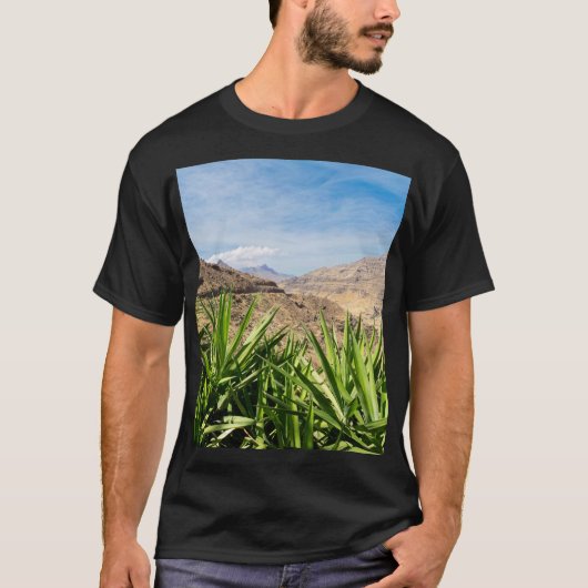 Gran Canary Mountain Landscape Tシャツ (正面)