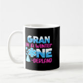 Gran In A Winter Onederland Bday Girl Sweet Snowfl コーヒーマグカップ (左)