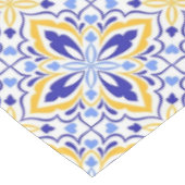 Grand Mosaic Blue and Gold Floral Mediterranean テーブルクロス (アングル)