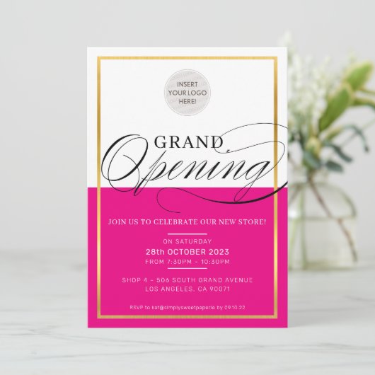 GRAND OPENINGモダン business logo hot pink金ゴールド 招待状 (スタンド正面)