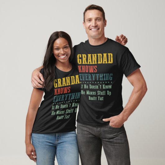 Grandad Knows Everything Tシャツ (ユニセックス)