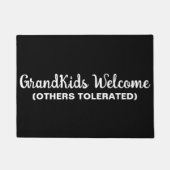 GrandKids Welcome Others Tolerated ドアマット (正面)