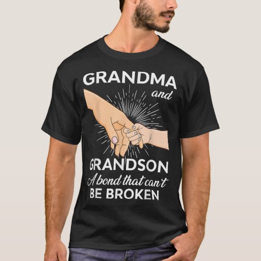 Grandma And Grandson A Bond That Can't Be Broken  Tシャツ (正面)