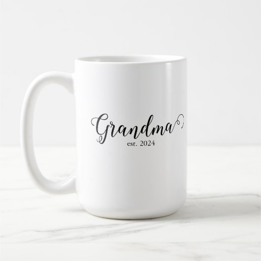 Grandma Est Modern Black Script Custom Date コーヒーマグカップ (左)