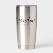 Grandma Est Modern Black Script Custom Date 保温保冷タンブラー (正面)