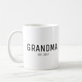 Grandma Established New Grandma Gift コーヒーマグカップ