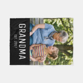Grandma Established Photo  フリースブランケット (正面(横))