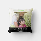 Grandma Established Photo Gift  クッション (正面)