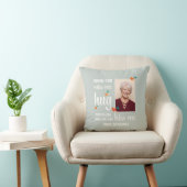 Grandma Photo WHEN YOU MISS ME HUG THIS クッション (椅子)