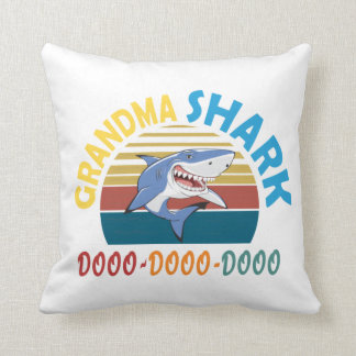 Grandma Shark doo dooo dooo クッション