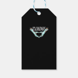 Grandma Zombie Hand Heart Halloween Costume Family ギフトタグ