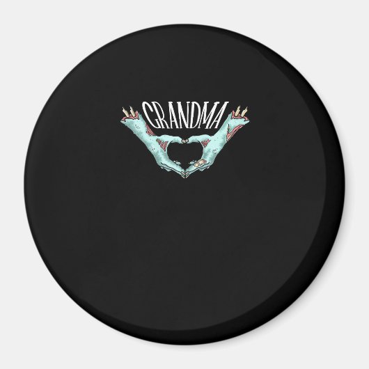 Grandma Zombie Hand Heart Halloween Costume Family マグネット (正面)