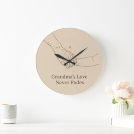 Grandma's Love Never Fades | Minimalist Family Ill ラージ壁時計