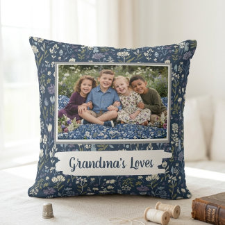 Grandma's Loves Navy Floral Photo クッション