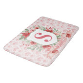 Grandmillennial Holiday Crest | Christmas Monogram バスマット (アングル)