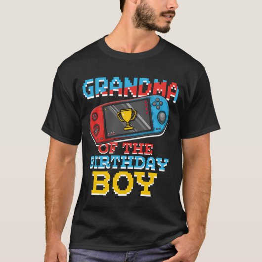 Grandmom Of Gamer Video Game Lover Gamer retro fun Tシャツ (正面)